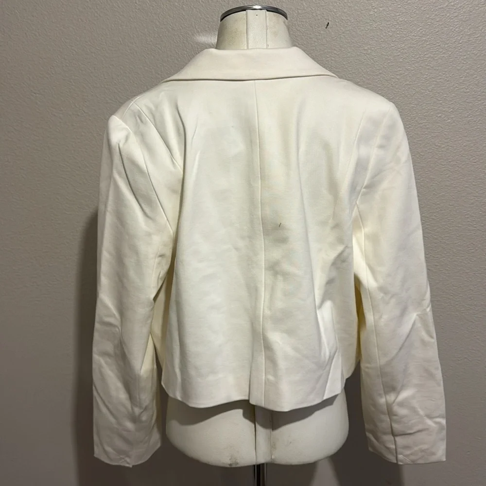 Spanx Pointe Cropped Blazer Cloud Office Business Formal - Picture 8 of 8